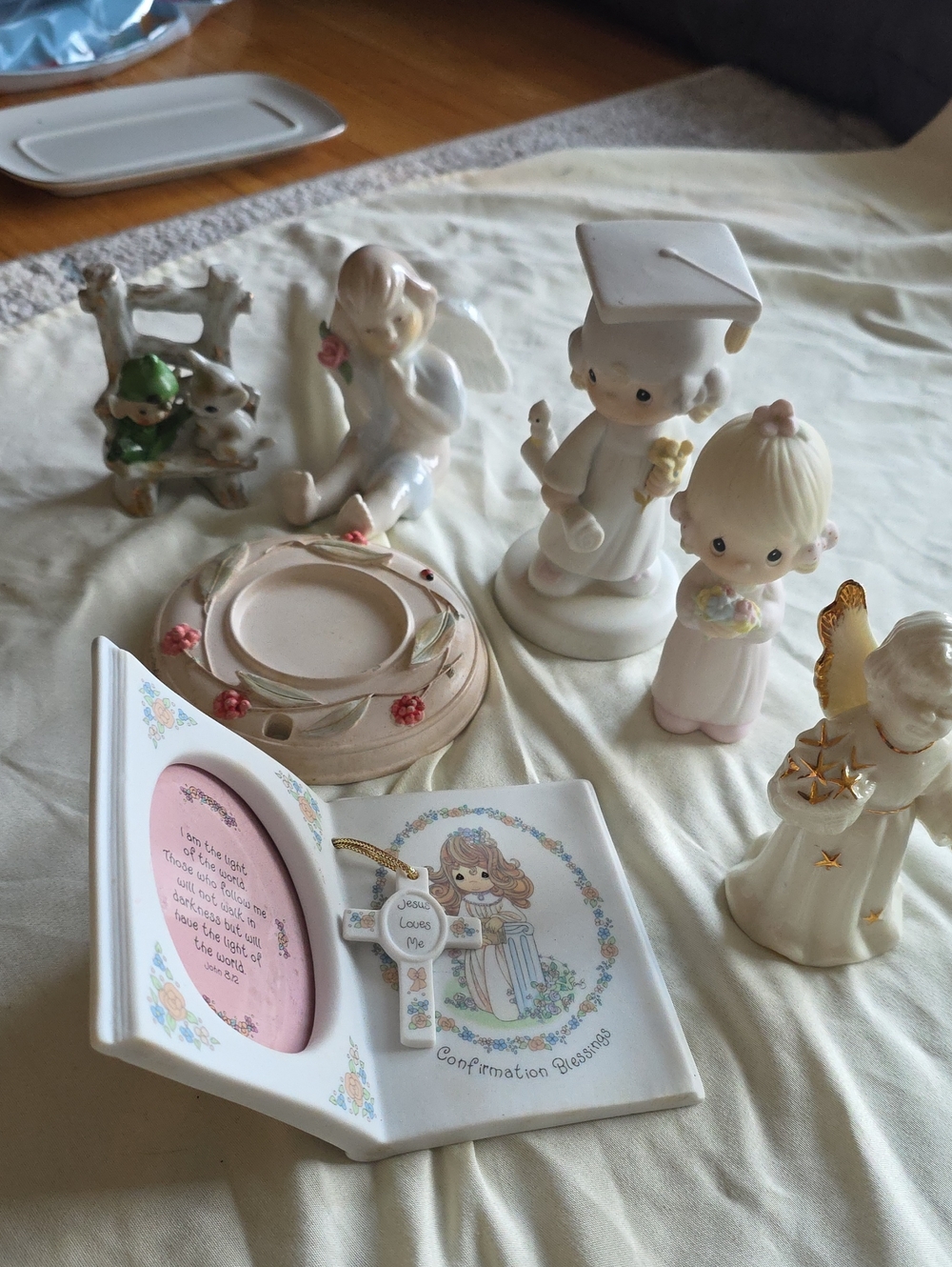 Precious Moments  Confirmation Anhel Graduation Figurine Vtg Keepsake Set